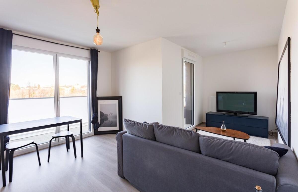 Le Rio, Appartement Avec Terrasse & Parking Rennes Esterno foto
