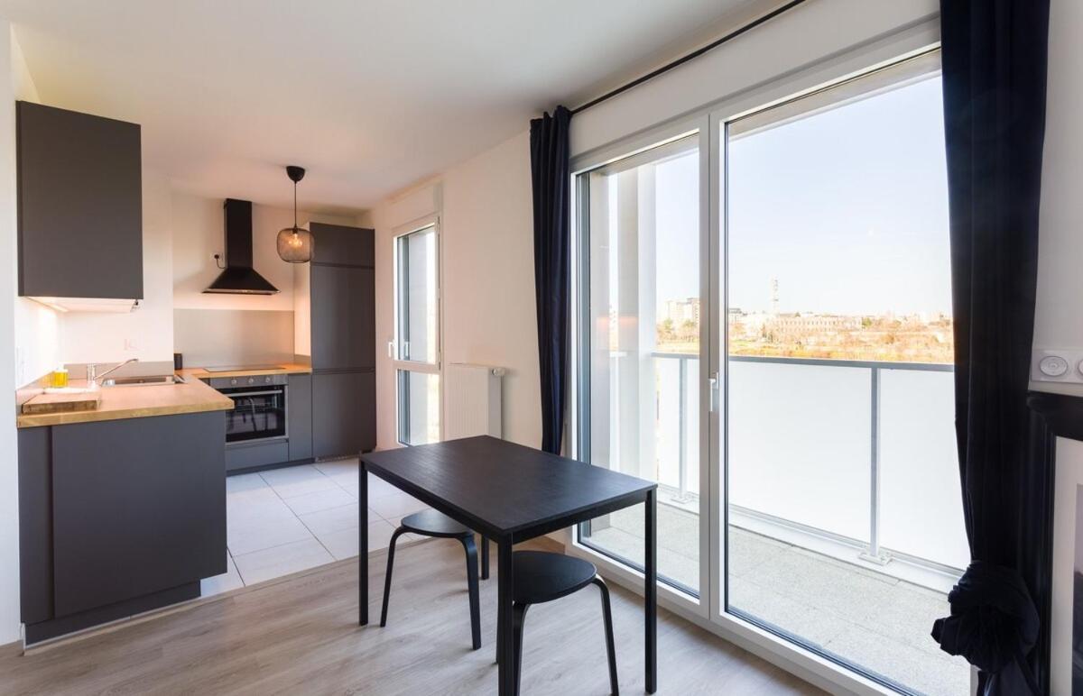 Le Rio, Appartement Avec Terrasse & Parking Rennes Esterno foto