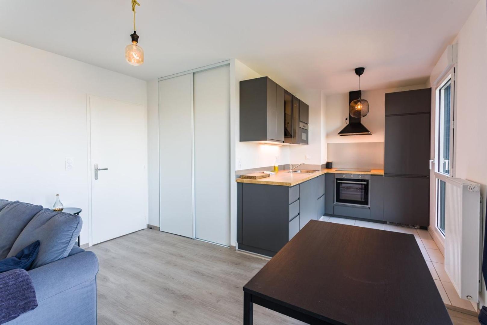 Le Rio, Appartement Avec Terrasse & Parking Rennes Esterno foto